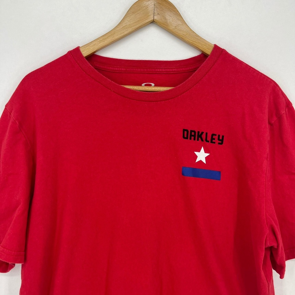 Oakley‎ Mens Red Graphic T-Shirt Short Sleeve Regular Fit Star Logo Large USA - Picture 3 of 14